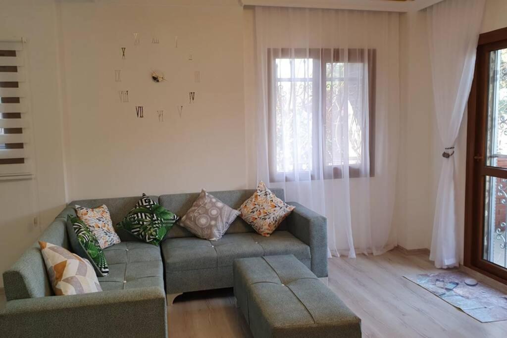 2+1 Apartm With Garden + Balcony , At Ladies Beach Kusadasi Bagian luar foto