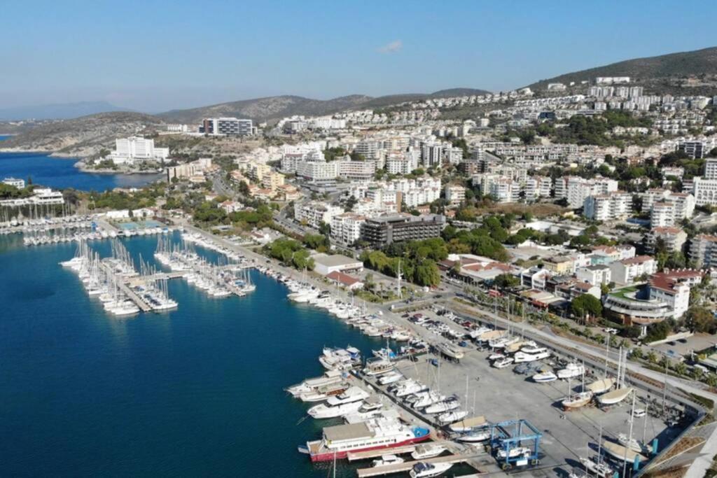 2+1 Apartm With Garden + Balcony , At Ladies Beach Kusadasi Bagian luar foto